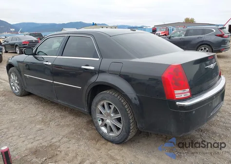2010 Chrysler 300C from USA, damaged, VIN 2C3CK6CT6AH202732